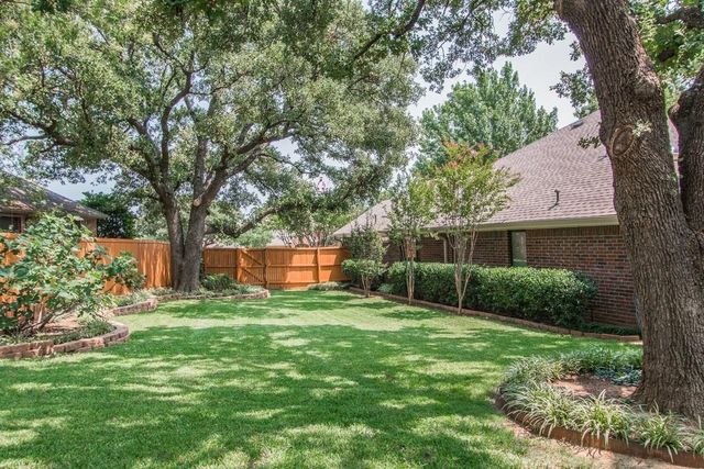 1500 Mission Hills Lane, Corinth, TX 76210