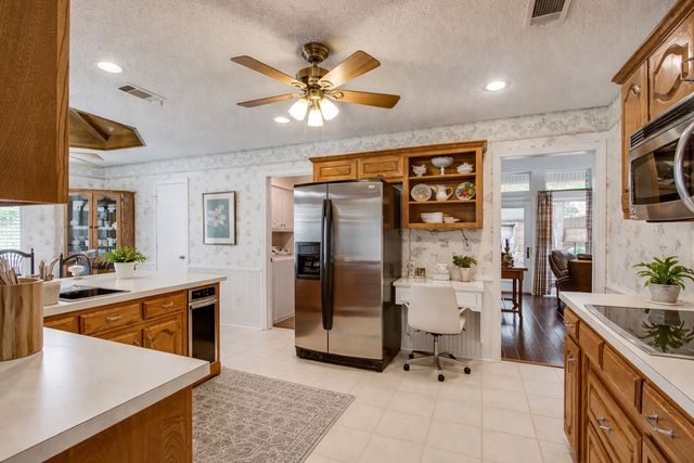 1500 Mission Hills Lane, Corinth, TX 76210