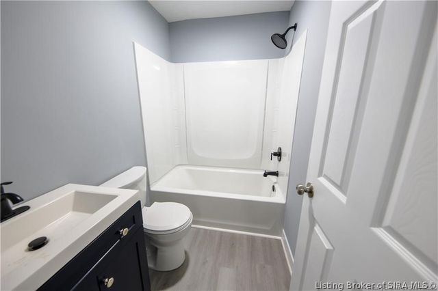 491 W Cross Street, Austin, IN 47102