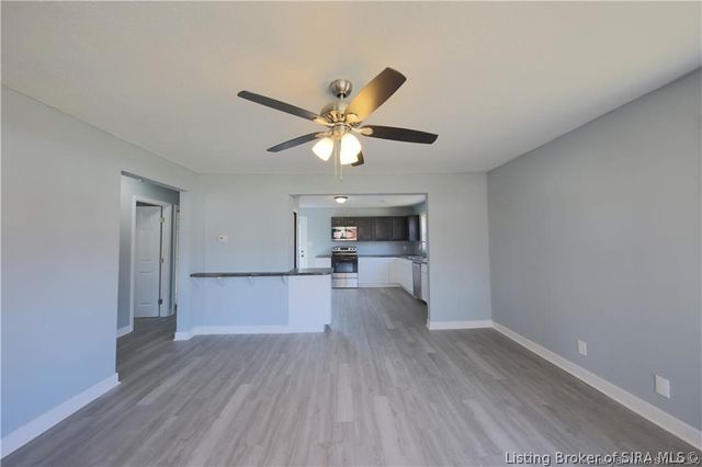 491 W Cross Street, Austin, IN 47102