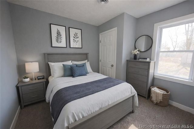 491 W Cross Street, Austin, IN 47102