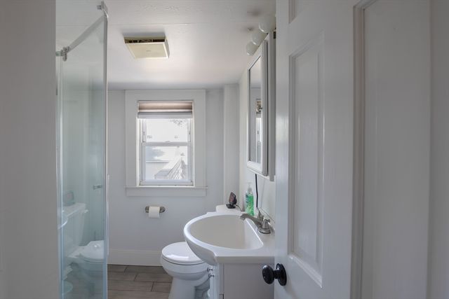 299 South Rd 2, Bedford, MA 01730