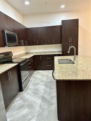 12470 NW 17th Ct 12470, Pembroke Pines, FL 33028