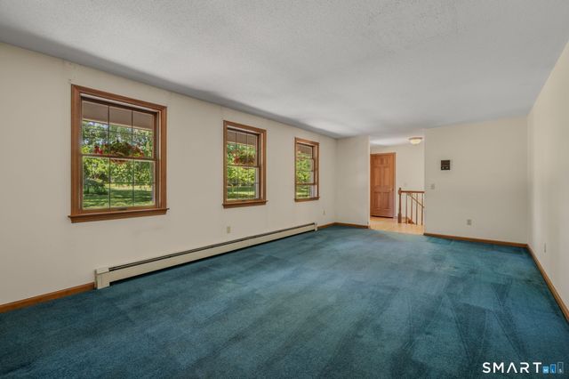 12 Meadow Lane, Chester, CT 06412
