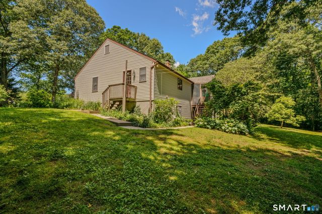12 Meadow Lane, Chester, CT 06412