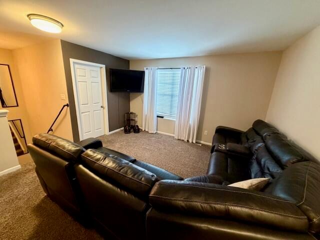 7614 E 120th Place, Crown Point, IN 46307