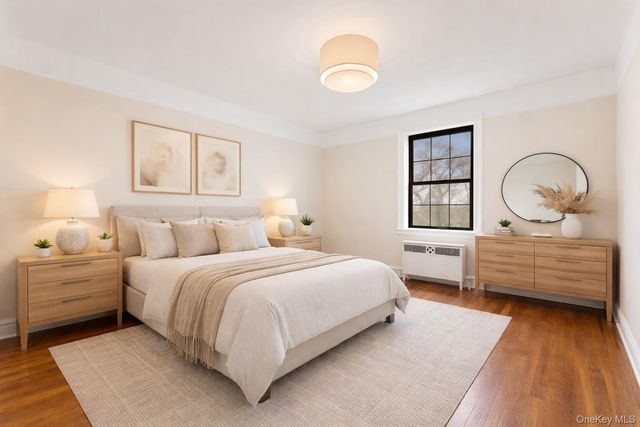 14 N Chatsworth Avenue 4M, Larchmont, NY 10538