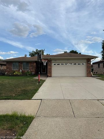 4966 Peachtree Drive, Sterling Heights, MI 48310
