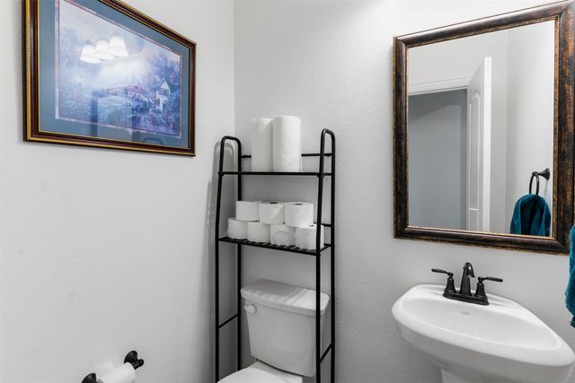 535 Svenson Lane, Lavon, TX 75166