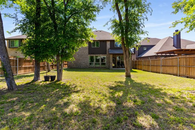 535 Svenson Lane, Lavon, TX 75166