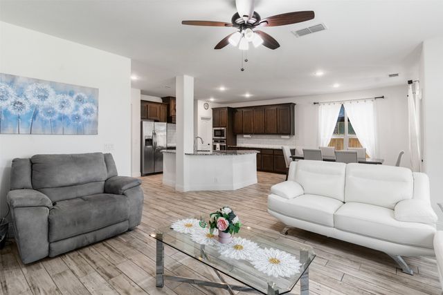535 Svenson Lane, Lavon, TX 75166