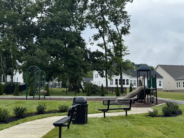 5170 High Park Hill Drive, Arrington, TN 37014