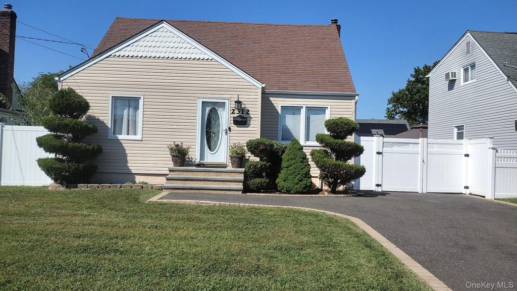 2312 Maple Street, Seaford, NY 11783 — exterior