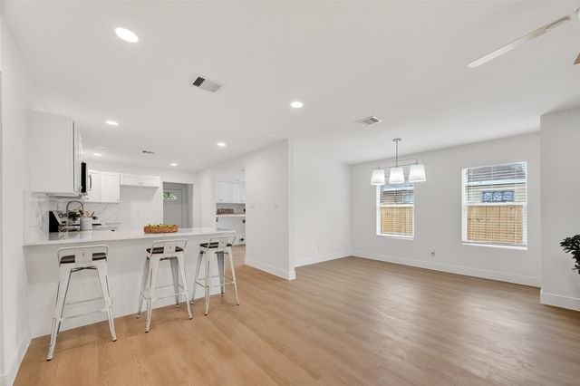 6622 Moss Rose Street, Houston, TX 77087