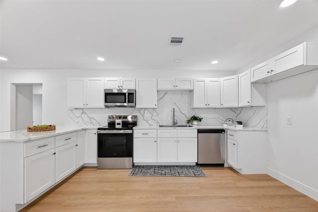 6622 Moss Rose Street, Houston, TX 77087