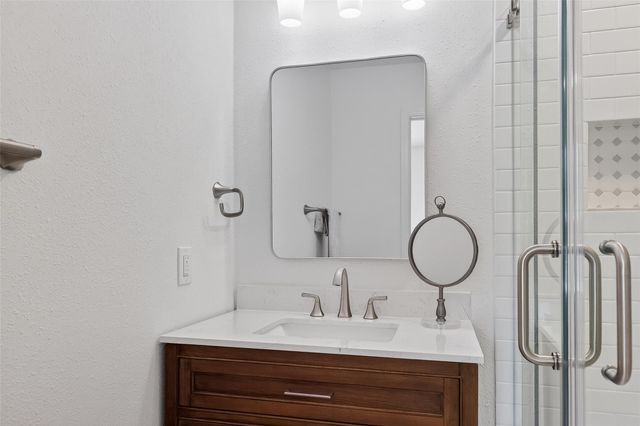 6622 Moss Rose Street, Houston, TX 77087