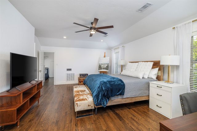 2532 Greene Avenue, Fort Worth, TX 76109