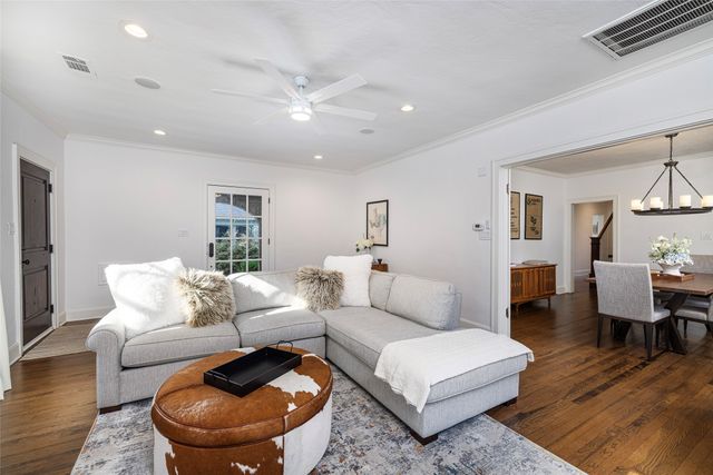 2532 Greene Avenue, Fort Worth, TX 76109