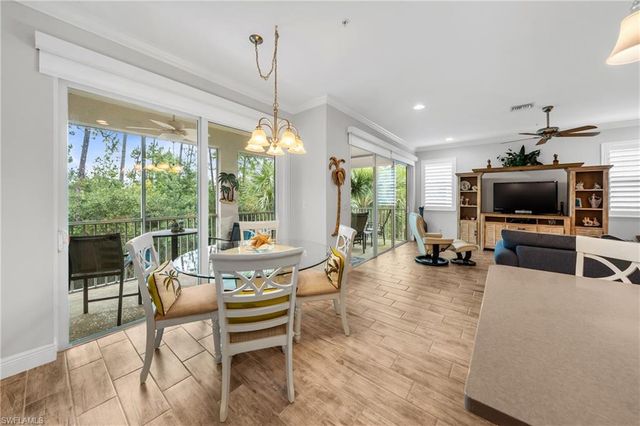 6981 Avalon CIR 1208, Naples, FL 34112