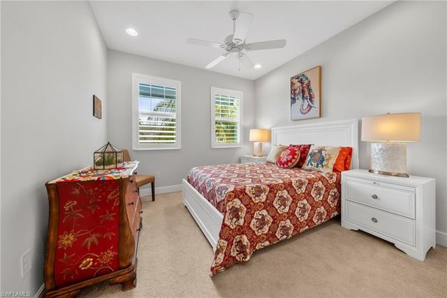 6981 Avalon CIR 1208, Naples, FL 34112