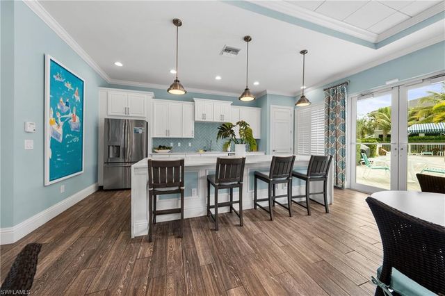 6981 Avalon CIR 1208, Naples, FL 34112