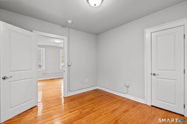 324 Washington Street Apt. 1, Middletown, CT 06457