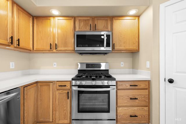 2016 W Curlew Street, Nampa, ID 83651