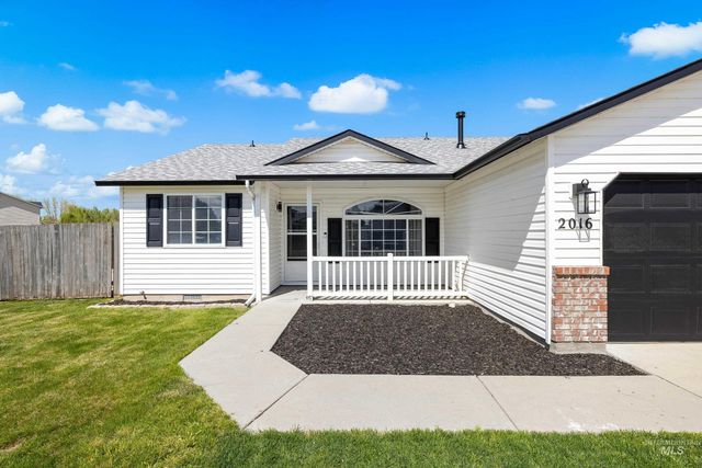 2016 W Curlew Street, Nampa, ID 83651