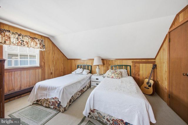 106 25TH, Beach Haven, NJ 08008