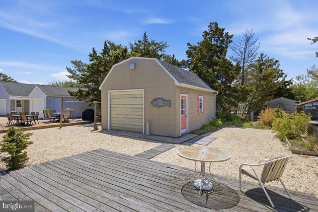 106 25TH, Beach Haven, NJ 08008