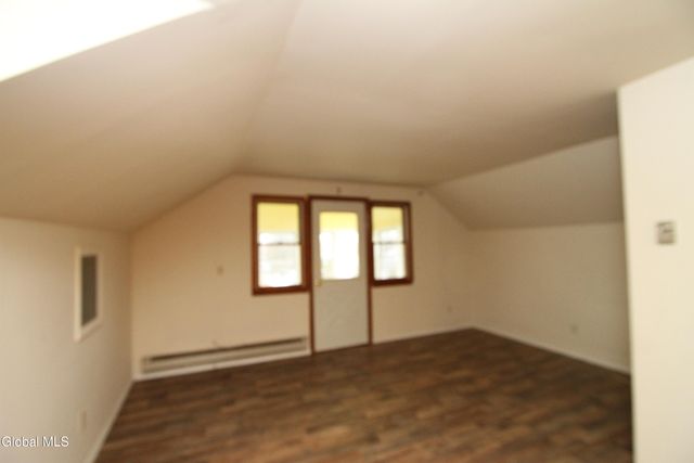 15 Pawling Avenue, Halfmoon, NY 12118