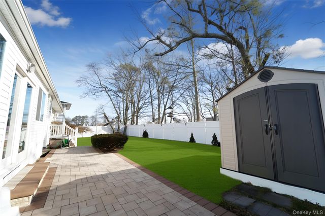 21 Francisco ave Francisco ave, Central Islip, NY 11722