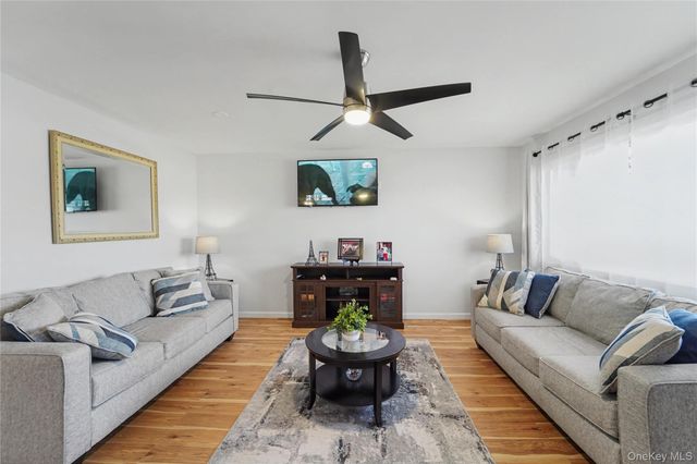 21 Francisco ave Francisco ave, Central Islip, NY 11722