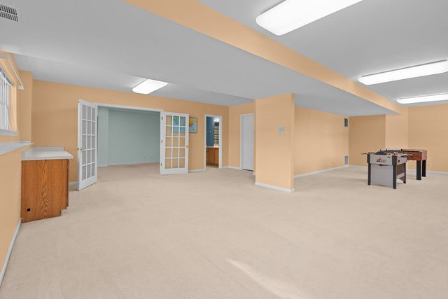 5 Talcott Avenue, Crystal Lake, IL 60014