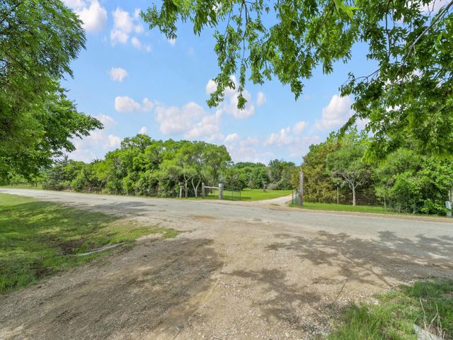 1189 Lloyds Road, Little Elm, TX 75068