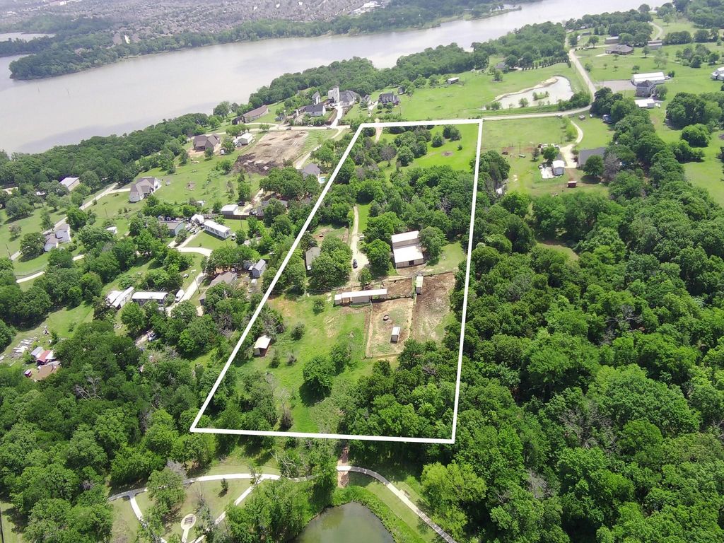 1189 Lloyds Road, Little Elm, TX 75068