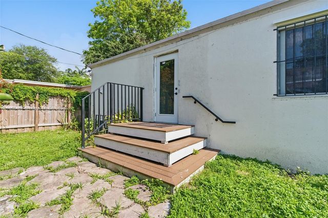 500 NW 47th St 500, Miami, FL 33127