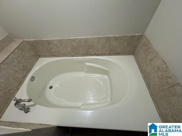 901 29TH AVENUE NE, Birmingham, AL 35215