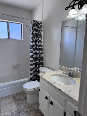 2310 Washington F, Burbank, CA 91504