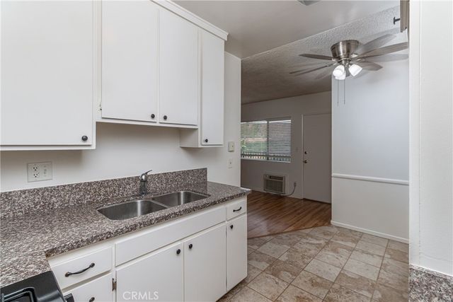 2310 Washington F, Burbank, CA 91504