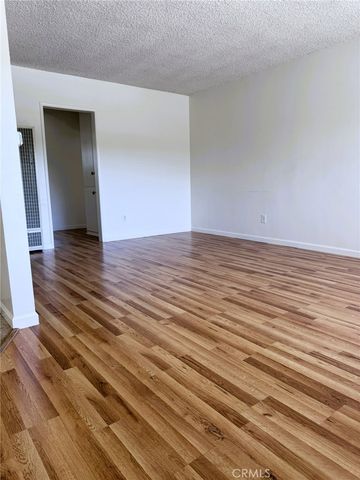 2310 Washington F, Burbank, CA 91504