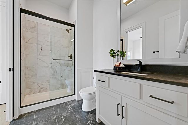 22164 W 94th Terrace, Lenexa, KS 66220