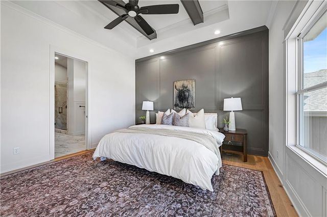 22164 W 94th Terrace, Lenexa, KS 66220