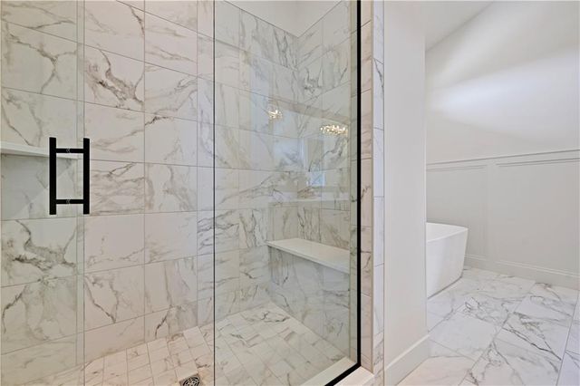 22164 W 94th Terrace, Lenexa, KS 66220