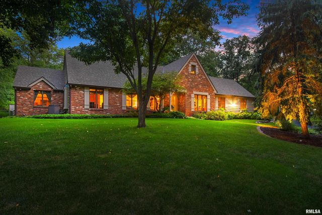 234 W WINDFLOWER Way, Dunlap, IL 61525
