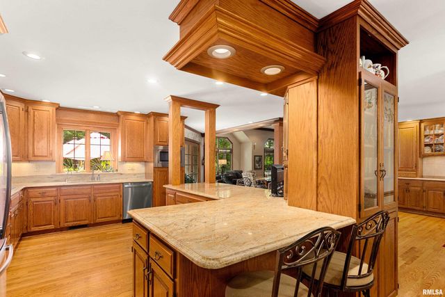 234 W WINDFLOWER Way, Dunlap, IL 61525