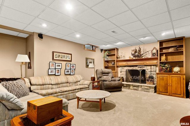 234 W WINDFLOWER Way, Dunlap, IL 61525