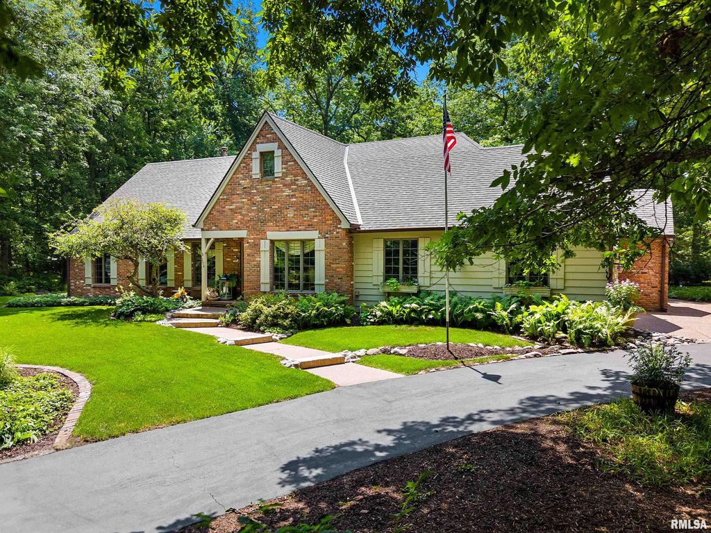 234 W WINDFLOWER Way, Dunlap, IL 61525