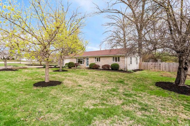 1601 E Ruby Lane, Bloomington, IN 47401