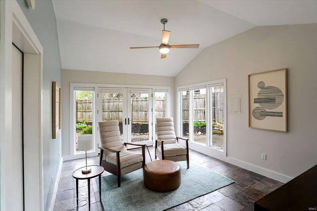 1601 E Ruby Lane, Bloomington, IN 47401